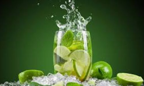 Água com Limão de Manhã Funciona Mesmo? O Impacto Real na Beleza da Pele