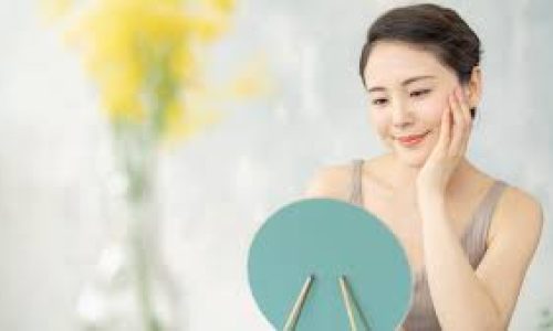 Rotina de Skincare Japonesa: O Segredo da Pele Perfeita das Asiáticas